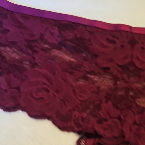 Elegant TORRID Curve Lace Women's Panties in Rich Burgundy - Picture 8 of 9